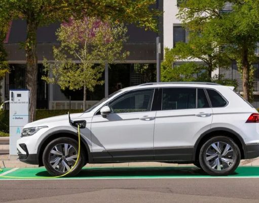 Электромобильдер Норвегияда негізгі көлік түріне айналды