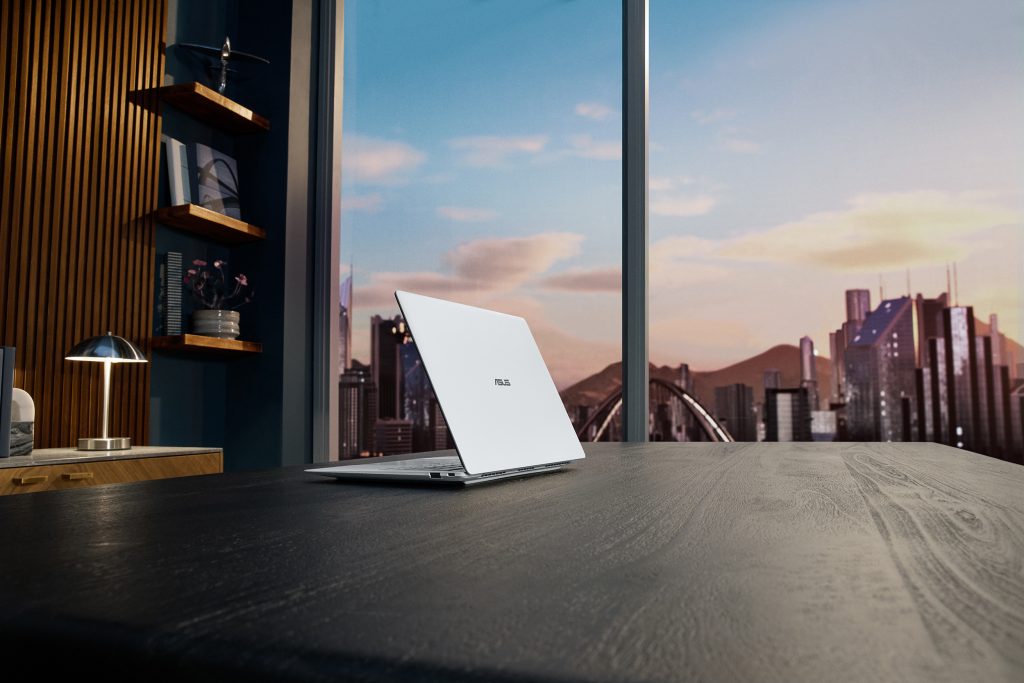 ASUS на CES 2026: ноутбуки и инструменты ИИ для современной работы