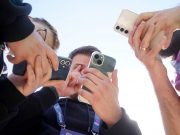 Cоцсети – не для детей! Мировой тренд набирает обороты Home