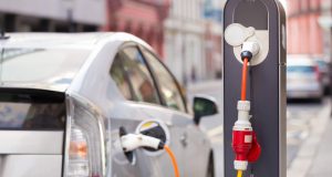 Депутат объяснил, почему правительство не отстояло льготы на электромобили Home