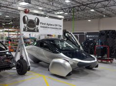 Aptera электр қуатынсыз қозғала алатын көліктің алғашқы үлгілерін таныстырды