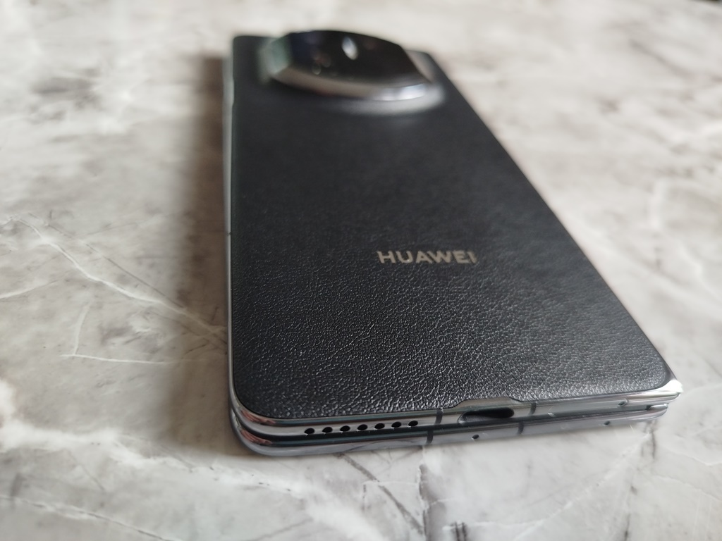Huawei Mate X7 – утонченная пластичность с серьезным набором камер