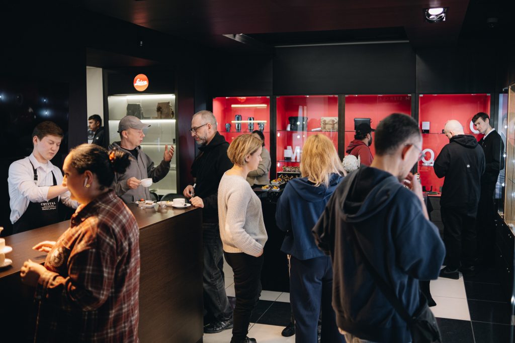 Искусство в каждом кадре: открываем новые грани ночного города вместе с Xiaomi 17 Ultra