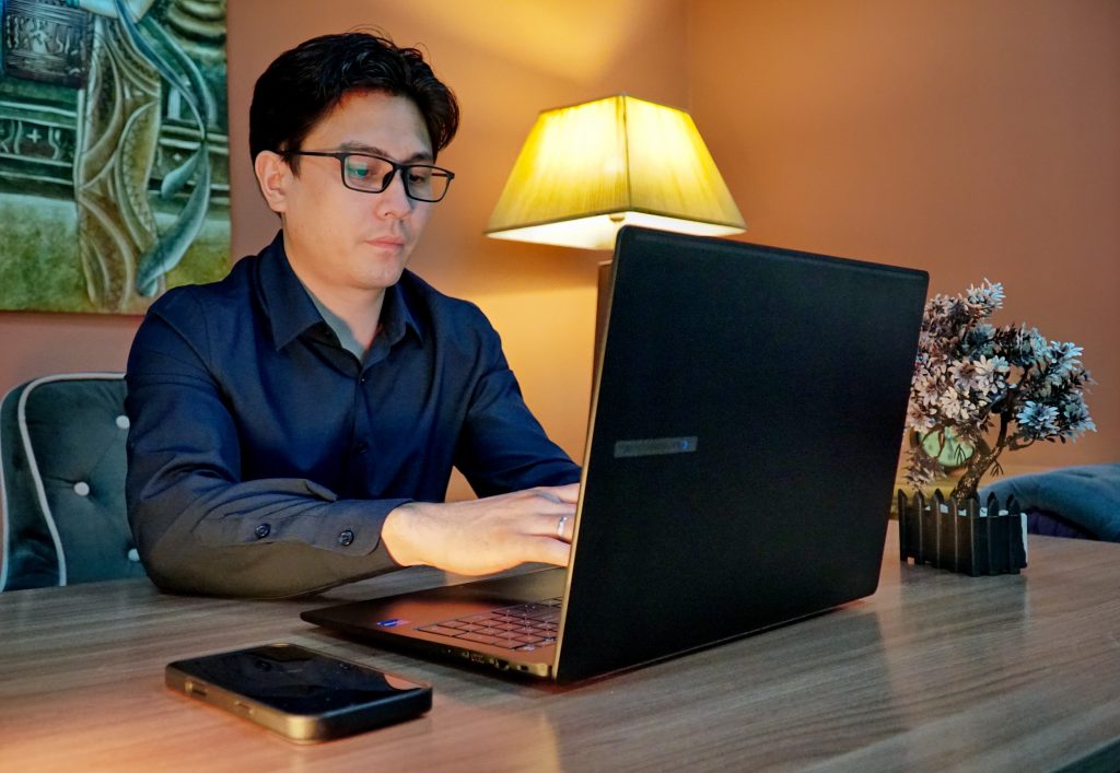 ASUS ExpertBook B5  –  отличная платформа, которую можно адаптировать под любые задачи компании или конкретного пользователя