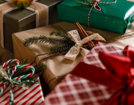 Жаңа жылға арналған ең заманауи әрі сұранысқа ие сыйлықтар топтамасы