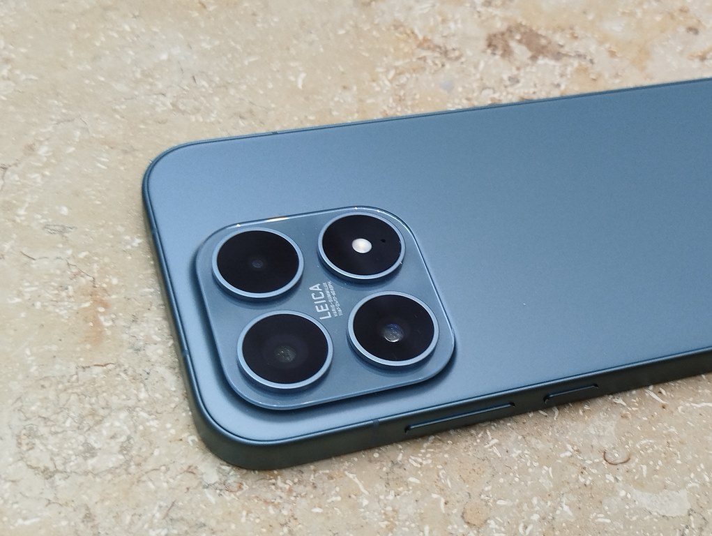 Xiaomi 17 – маленький флагман с большими возможностями