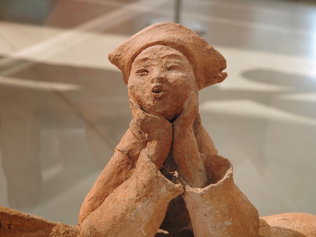 Xiaomi 17 – маленький флагман с большими возможностями