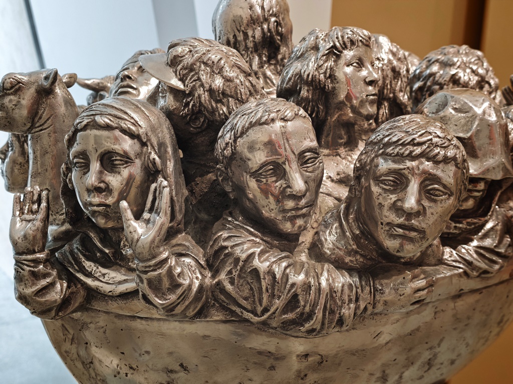 Xiaomi 17 – маленький флагман с большими возможностями