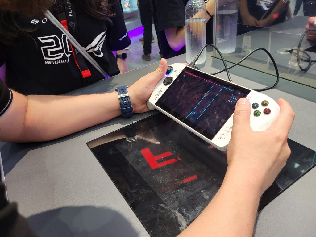 20 лет инноваций: юбилейная коллекция ROG