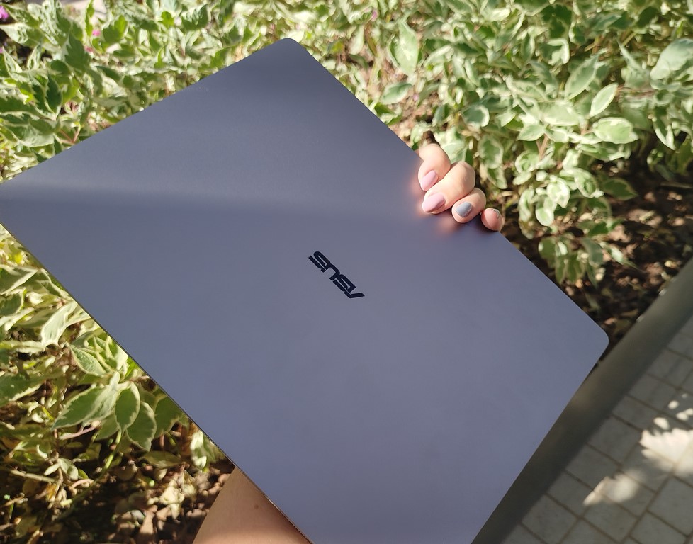 ASUS ExpertBook P5 G2 – высокоинтеллектуальный бизнес-инструмент, созданный для вашего успеха и мобильности