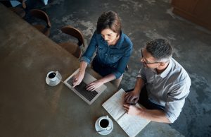 ASUS представляет ExpertBook A7 – изысканный дизайн, ультратонкий цельнометаллический корпус, высокая производительность и непревзойденная надежность Home